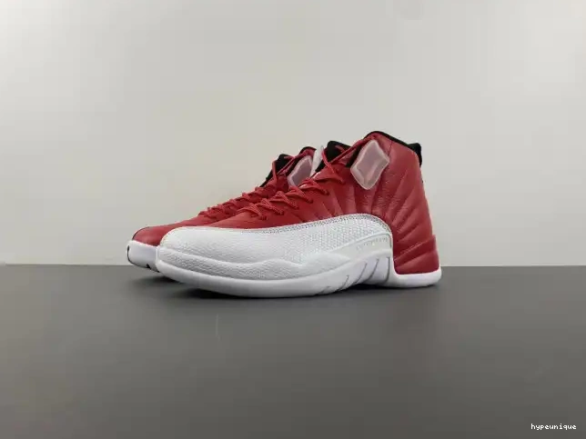 HYPE Jordan Air 130690-600 12 Alternate 0425